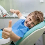 Laserowe podcięcie wędzidełka u dziecka — jak wygląda wizyta krok po kroku Laserowe podcięcie wędzidełka u dziecka — jak wygląda wizyta krok po kroku